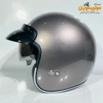 کلاه کاسکت وسپایی راپیدو بژ براق - نمای نزدیک
